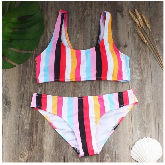 Striped Bikini - Picture 1 of 3